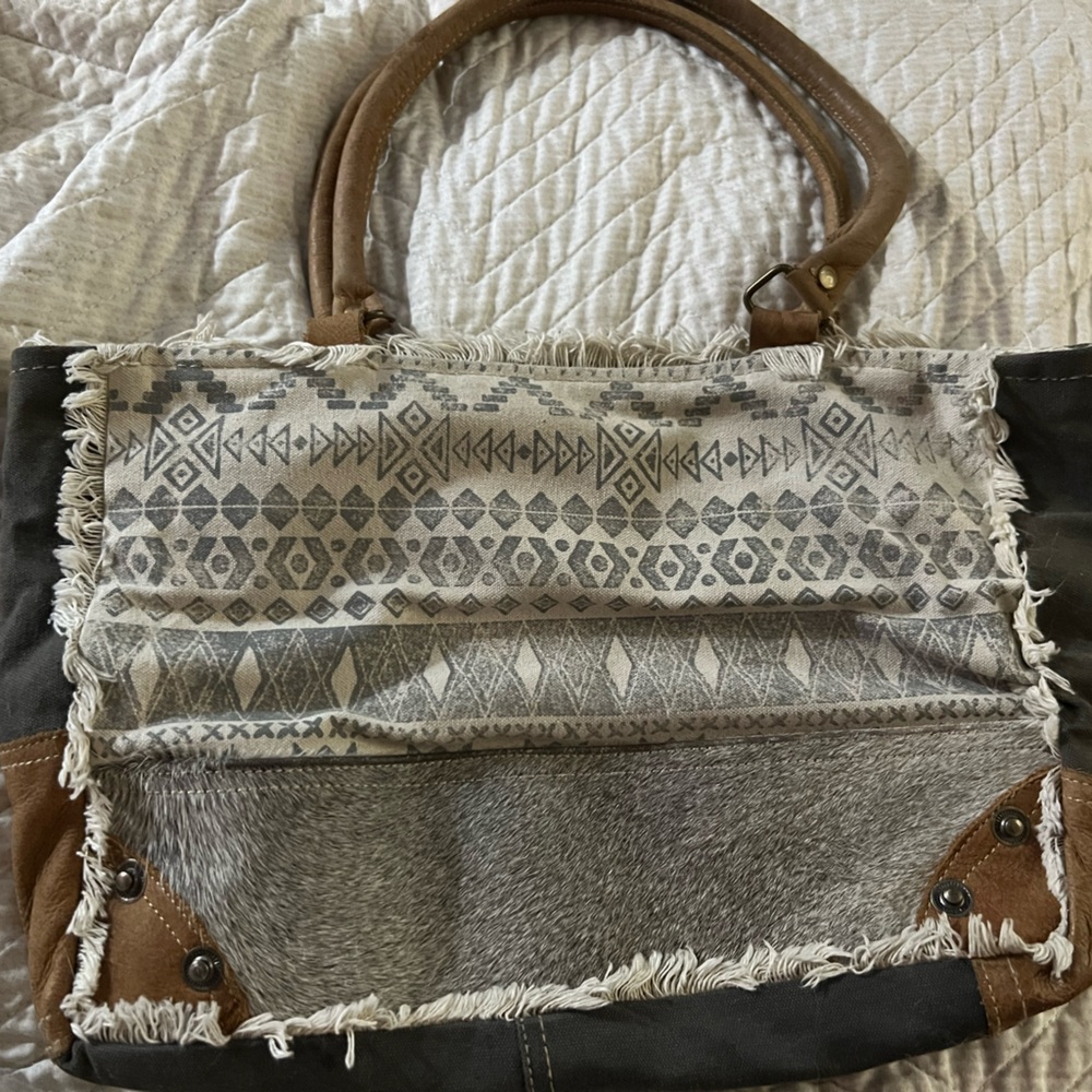 Myra handbag